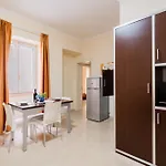 Palazzo Mongio 아파트호텔 갈리폴리
