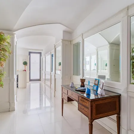 Palazzo Mongio Aparthotel