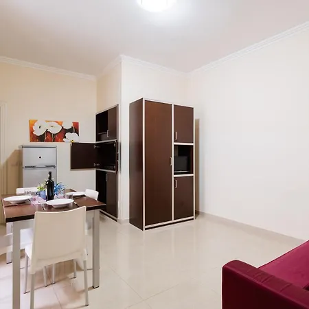 Palazzo Mongio Apartmanhotel 3*