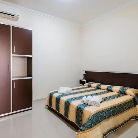 Palazzo Mongio Apartmanhotel Gallipoli