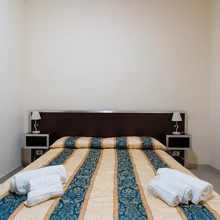 Palazzo Mongio Apartmanhotel