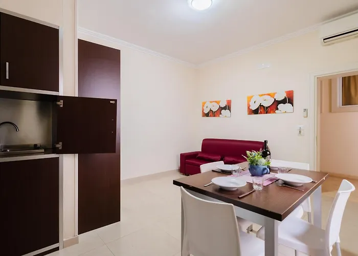 Palazzo Mongio Aparthotel