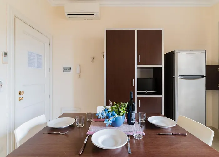 Palazzo Mongio Aparthotel